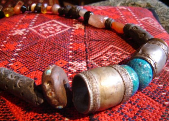 Naszyjnik z centralnego Iranu