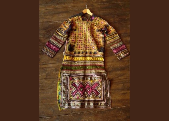 Sukienka Tunika z Sindh, Pakistan