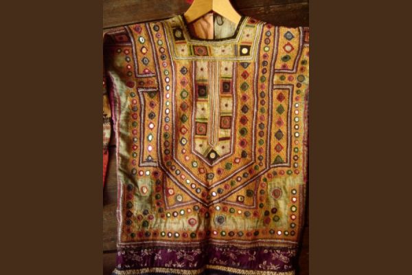 Sukienka Tunika z Sindh, Pakistan