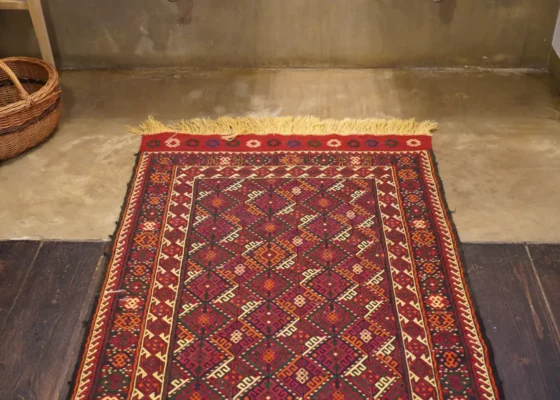 "Kurd" kilim tkany i haftowany ręcznie - Galeria Persja