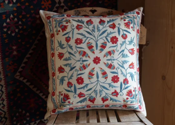 Poduszki Dekoracyjne z Uzbekistanu - Galeria Persja