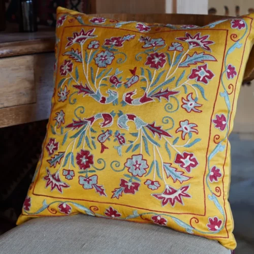 poduszka jedwab na jedwabiu, rękodzieło z Uzbekistanu - Galeria Persja rękodzieło z Azji Centralnej