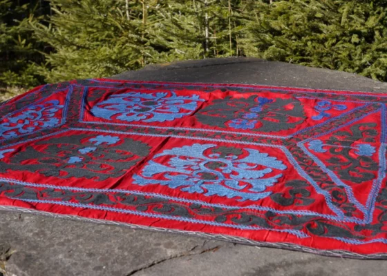 "Suzani" haftowane ręcznie, Uzbekistan - Galeria Persja