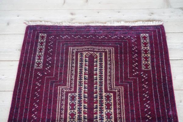 Modlitewnik beludżyjski, tkany ręcznie, ok. 30 lat - Galeria Persja